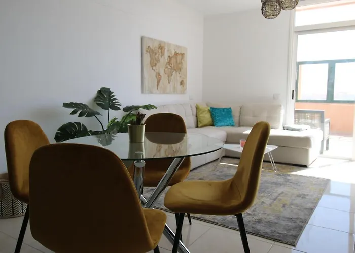 דירה Casita Maria - Luxurious 1-bedroom With Sea Views And Pool סן מיגל דה אבונה