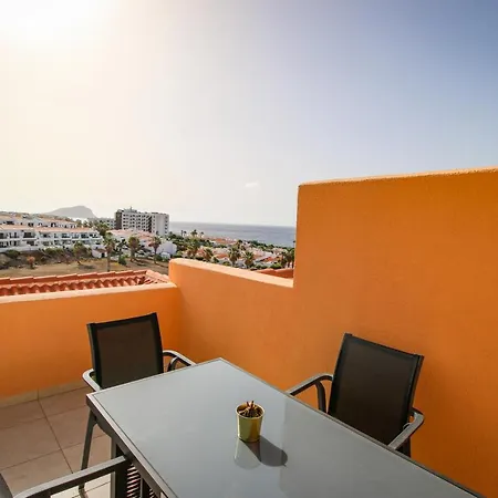 Casita Maria - Luxurious 1-bedroom With Sea Views And Pool Apartment San Miguel de Abona